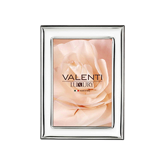 Ασημένια κορνίζα