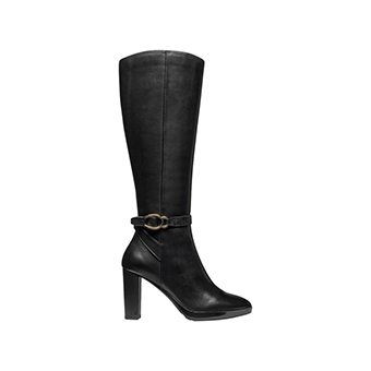 Μαύρες δερμάτινες μπότες με λουράκι